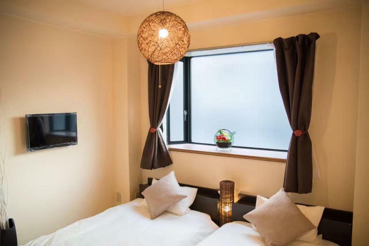 Bison House Homestay Osaka